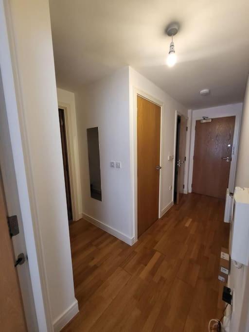 Awesome 1 Bedroom Apartment 맨체스터 외부 사진